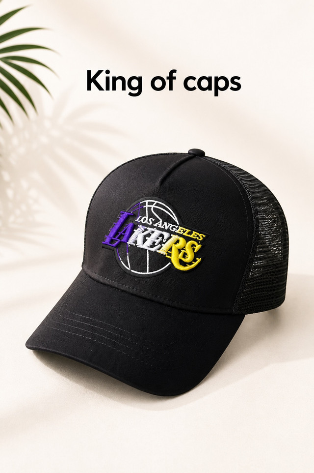 LA Lakers trucker